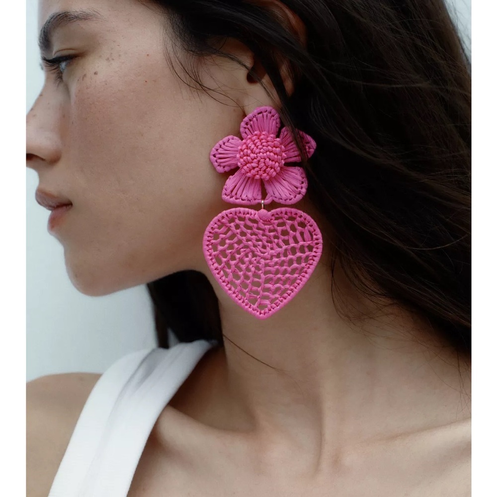 NEW ZARA  2025 COLLECTION FLORAL HEART EARRINGS